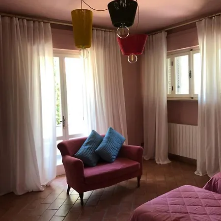 Barbara Ferienhaus Santa Luce