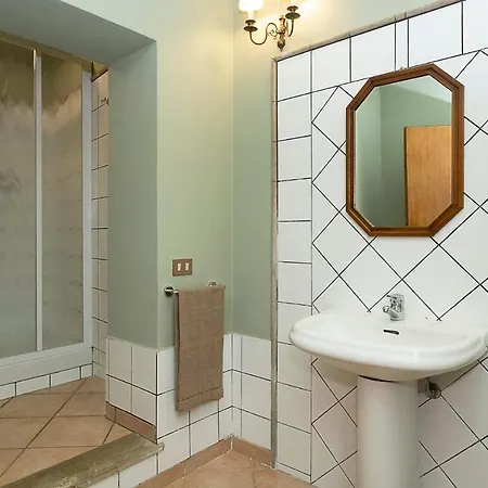 Barbara * Santa Luce