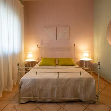 Barbara * Santa Luce